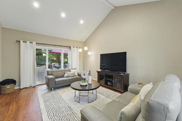 3821 Abbey Court, Campbell CA: https://media.crmls.org/mediaz/3584a5bf-b881-4f00-a6a7-371a3370a908.jpg