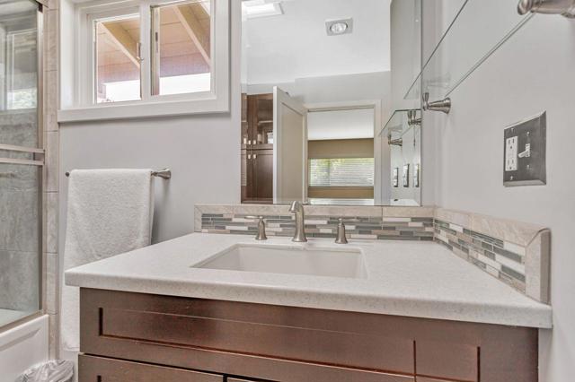 446 Semple Avenue, Aptos CA: https://media.crmls.org/mediaz/3584aae5-18a7-4df4-864b-ccc65bf80790.jpg
