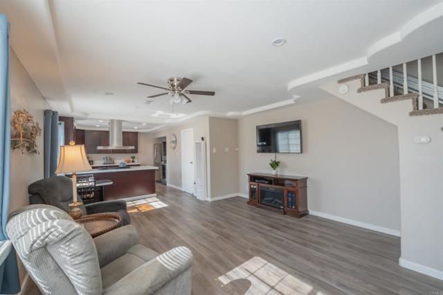 Detail Gallery Image 5 of 16 For 920 Galopago St, Spring Valley,  CA 91977 - 4 Beds | 2/1 Baths