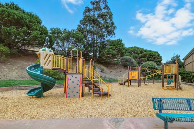 8 Parkgrove Drive, South San Francisco CA: https://media.crmls.org/mediaz/35856356-64a6-4321-9d9c-dd3adb3bedcd.jpg