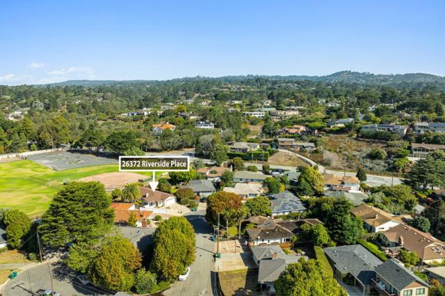 26372 Riverside Place, Carmel CA: https://media.crmls.org/mediaz/35858ba9-da6c-4aff-8e4b-86e8b95d8278.jpg