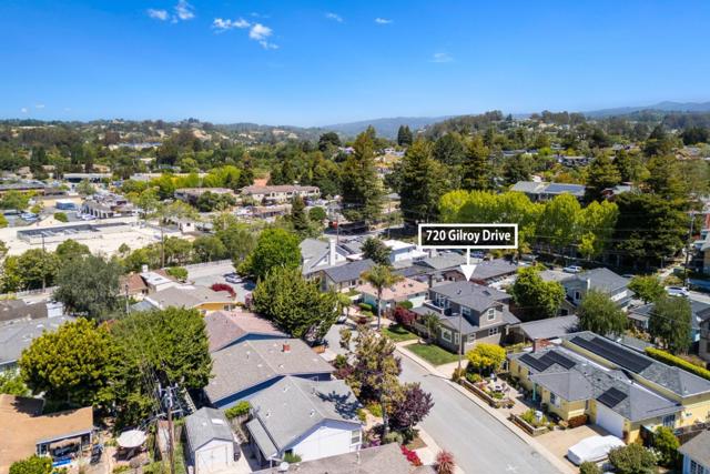 720 Gilroy Drive, Capitola CA: https://media.crmls.org/mediaz/3586655e-e57a-48d9-8517-ee40b8b00b30.jpg