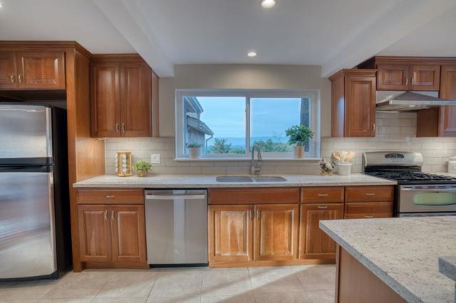 18800 Withey Road, Monte Sereno CA: https://media.crmls.org/mediaz/358765fb-d4f2-43c0-8d86-871a599eede8.jpg