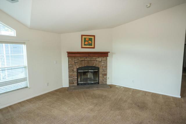 444 Whispering Pines Drive, Scotts Valley CA: https://media.crmls.org/mediaz/358795e1-438e-4255-a7f5-b8cb67785d46.jpg