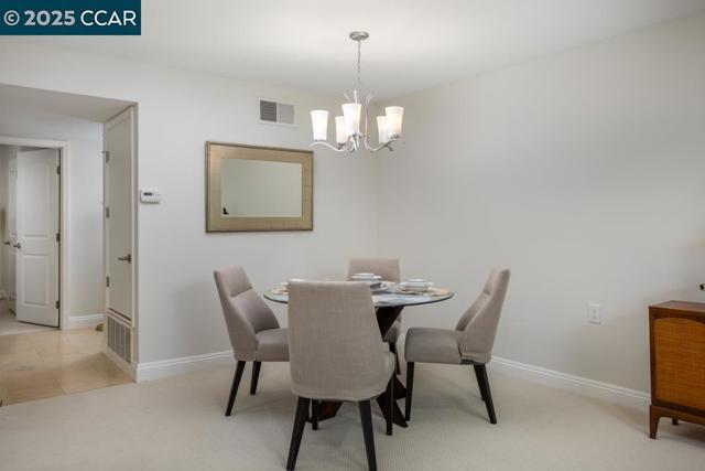 1224 Canyonwood Ct, Walnut Creek CA: https://media.crmls.org/mediaz/35881e25-4be9-40f1-9d74-355b12cdca29.jpg