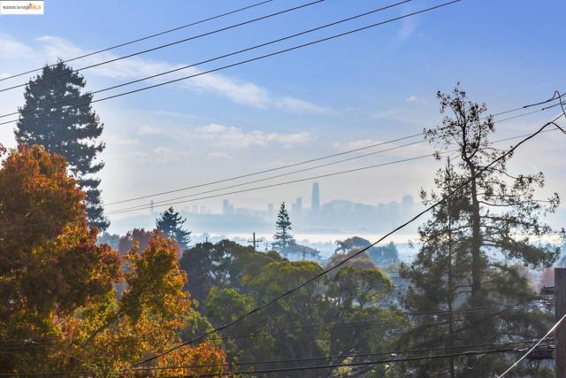 608 Colusa Ave, Berkeley CA: https://media.crmls.org/mediaz/35890ead-cd78-4250-b80c-018da1e1a620.jpg