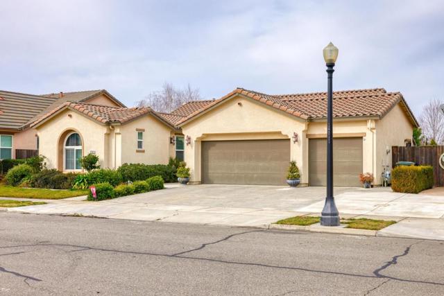2532 Laurel Ridge Court, Oakdale CA: https://media.crmls.org/mediaz/35891109-8495-4750-8ac0-8f4358e4cc39.jpg