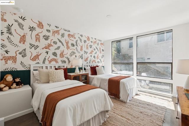 2861 Chelsea Drive, Oakland CA: https://media.crmls.org/mediaz/35893ba7-bafa-416b-aef9-5145ce4f08dd.jpg