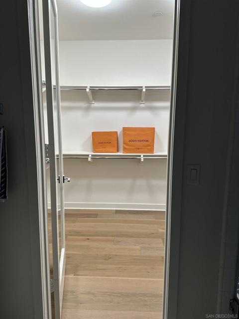 8005 Chalet Ln, Garden Grove CA: https://media.crmls.org/mediaz/35899878-564e-404d-8612-664a532da319.jpg