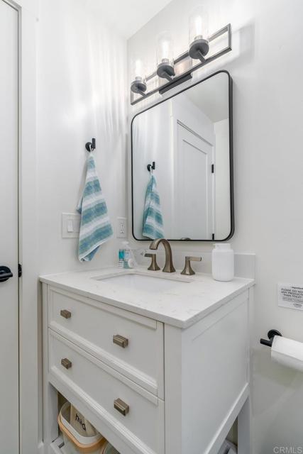 Detail Gallery Image 24 of 48 For 818 7th St, Coronado,  CA 92118 - 4 Beds | 2 Baths