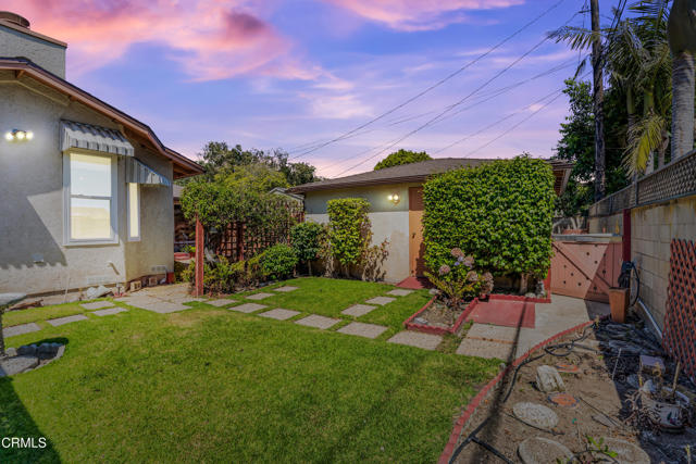 2694 Dawson Avenue, Ventura CA: https://media.crmls.org/mediaz/358b273d-a684-48d5-b1c8-9fb692a2efe0.jpg
