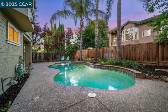 1120 Keith Drive, Concord CA: https://media.crmls.org/mediaz/358d793a-bb1b-44fc-86c3-5fe88877c99b.jpg