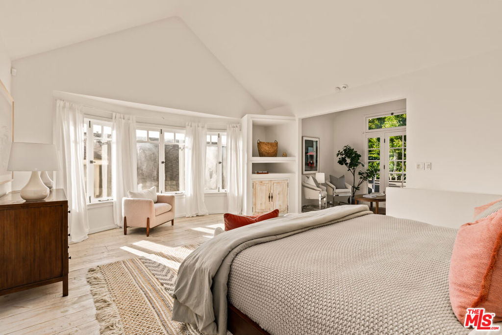 MLS #25621159 image #18