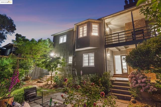 1025 Creston Rd, Berkeley CA: https://media.crmls.org/mediaz/358ecb2d-68c0-4d02-a5f6-60460844dfcd.jpg