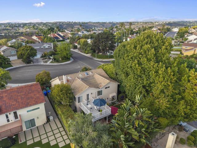 6502 La Paloma St., Carlsbad CA: https://media.crmls.org/mediaz/358f1462-aee4-4e7c-a206-8b7a2906bbbf.jpg