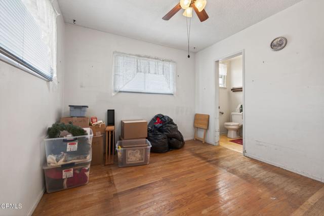 Detail Gallery Image 8 of 13 For 3638 S B St, Oxnard,  CA 93033 - 4 Beds | 2 Baths