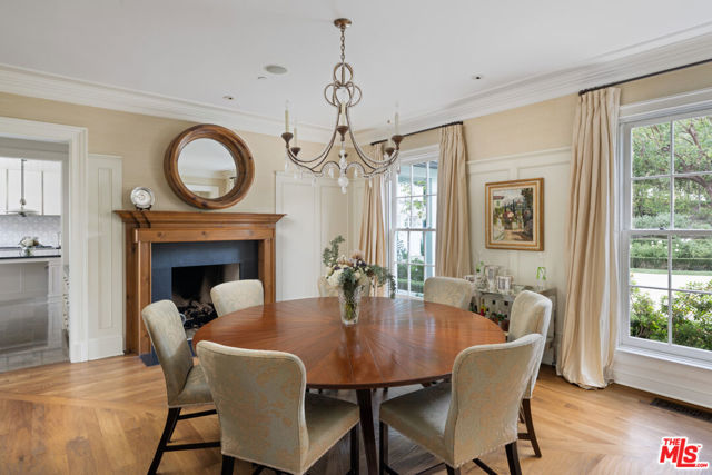 Drew Fenton | 10960 Chalon Road Los Angeles CA | MLS: 6978364