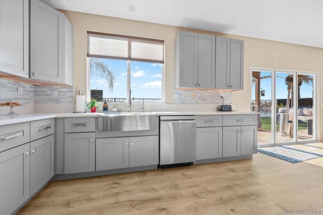 29737 Northshore, Menifee CA: https://media.crmls.org/mediaz/35921e36-8c7b-4695-8aa0-f9fcf121db92.jpg