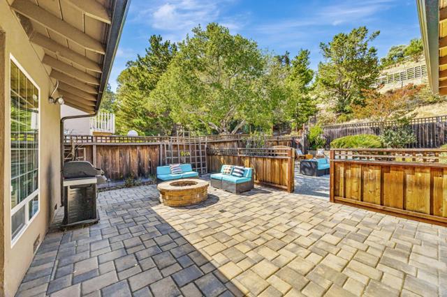 1741 Los Altos Drive, San Mateo CA: https://media.crmls.org/mediaz/35928587-8cf6-4f0c-82e5-6d77255e0370.jpg