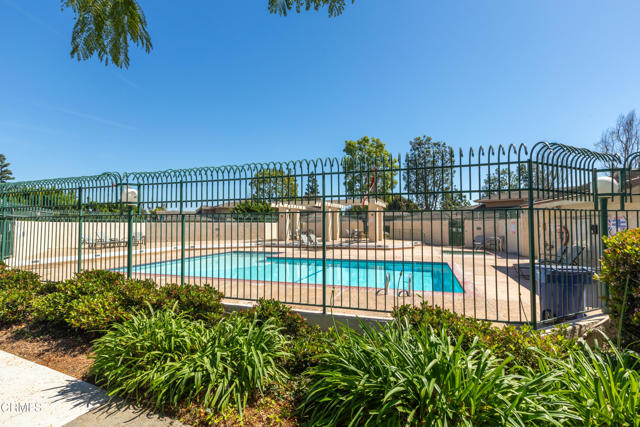 Detail Gallery Image 27 of 28 For 838 Sandberg Ln, Ventura,  CA 93003 - 2 Beds | 2 Baths