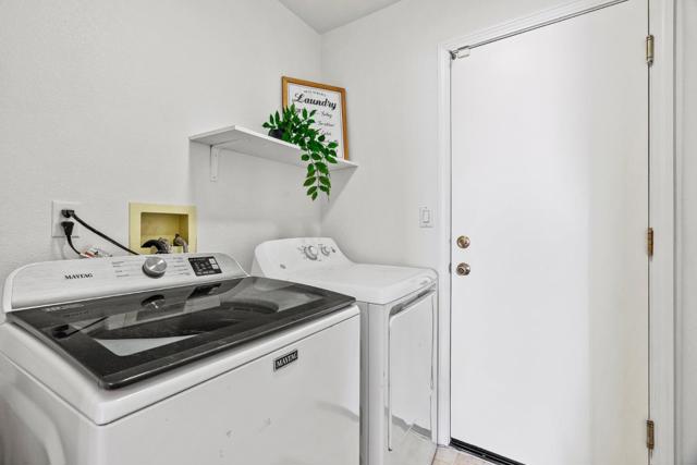 910 Cortina Way, Salinas CA: https://media.crmls.org/mediaz/3592e1d1-57d0-49c1-abce-ad749b1ccc81.jpg