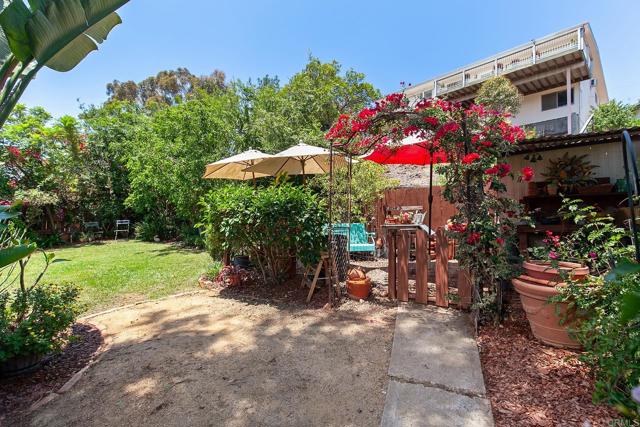 8420 Porter Hill Terrace, La Mesa CA: https://media.crmls.org/mediaz/3592f476-181d-4ae6-9de5-a93a38ca887d.jpg