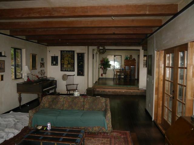 39450 Tassajara Road, Carmel Valley CA: https://media.crmls.org/mediaz/35938b77-829c-4cfd-a1b5-e4cca4084018.jpg