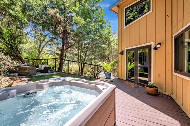 4858 Freedom Boulevard, Aptos CA: https://media.crmls.org/mediaz/35957543-7a2c-44f3-b9d0-ebbe93b0e83a.jpg