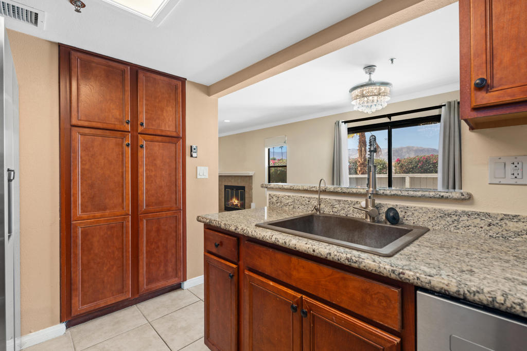 MLS #219136736DA image #8