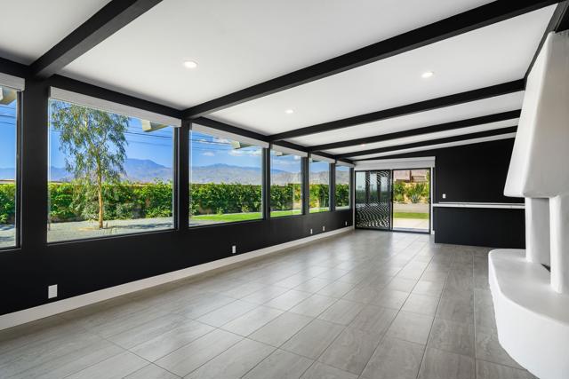 79869 Hummingbird Lane, La Quinta CA: https://media.crmls.org/mediaz/35965ee0-ae0e-48fe-acc7-df1880bd3bb8.jpg