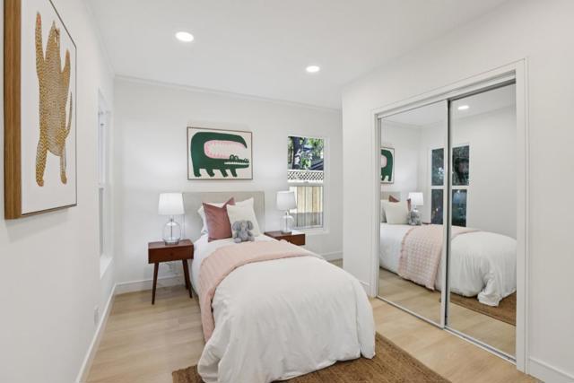 453 N Rengstorff Avenue, Mountain View CA: https://media.crmls.org/mediaz/3596adad-0008-4842-9173-ccf314119209.jpg