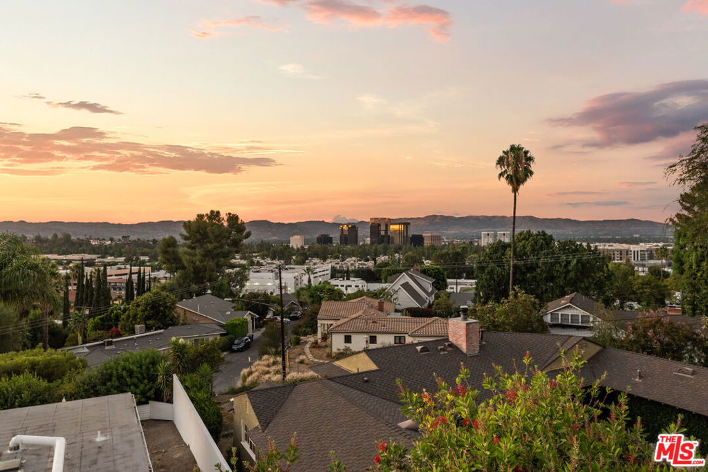 MLS #25589351 image #8