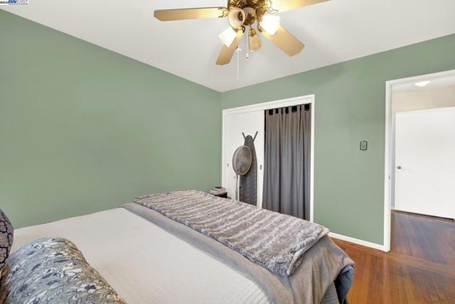 Image 28 of 32 For 3627 Loma Vista Ave