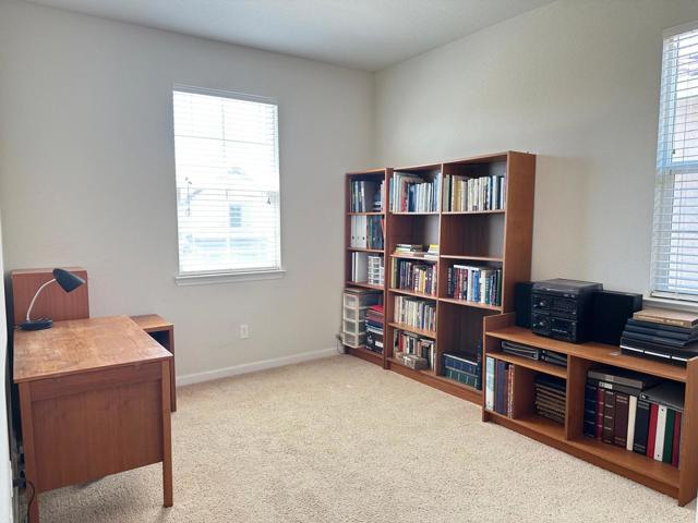 10526 Seahorn Drive, Stockton CA: https://media.crmls.org/mediaz/359776ff-c194-4398-9bac-e4ff92e86f33.jpg