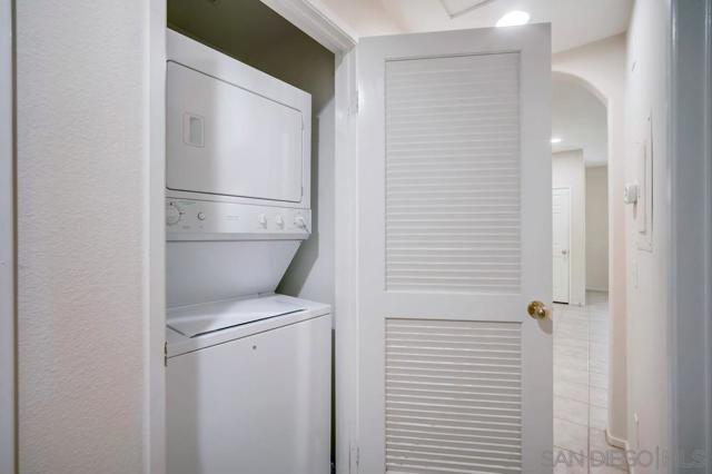26374 Arboretum Way, Murrieta CA: https://media.crmls.org/mediaz/35992610-8999-45f7-a8b2-bd587ff6d911.jpg