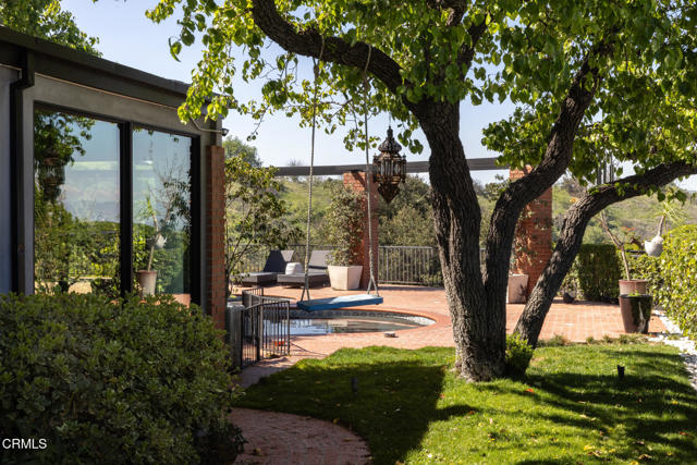 Detail Gallery Image 29 of 33 For 14593 Deervale Pl, Sherman Oaks,  CA 91403 - 4 Beds | 4 Baths