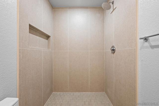 4912 Keos Way, Oceanside CA: https://media.crmls.org/mediaz/359ac0a7-6a0a-4ed0-ab7f-1dec3d849380.jpg
