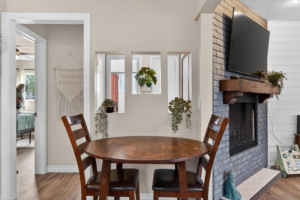 2462 44th - photo 11