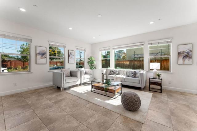714 Sullivan Way, Gilroy CA: https://media.crmls.org/mediaz/359c90c1-db8c-41bb-8817-fad6e61ebcfc.jpg