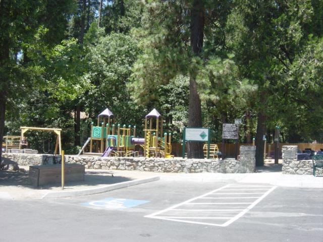 18861 Lookout Drive, Twain Harte CA: https://media.crmls.org/mediaz/359dcd33-213a-452b-888e-1cbba69af9ad.jpg