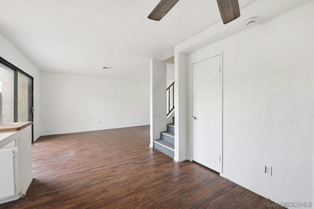 1225 N Broadway, Escondido CA: https://media.crmls.org/mediaz/359dddf0-fce9-49d5-a124-d1aee466f5d0.jpg