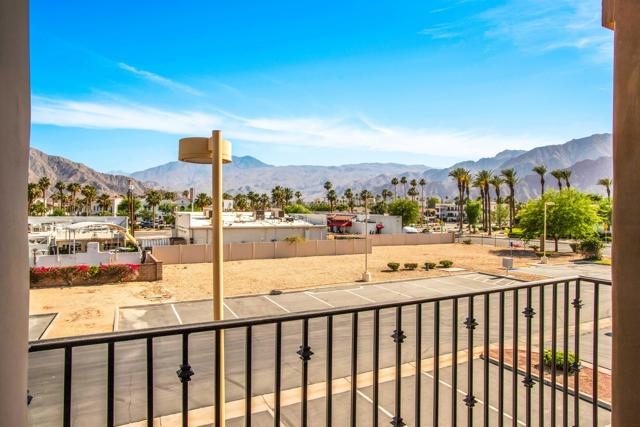 Image 6 of 35 For 50700 Santa Rosa Plaza  5
