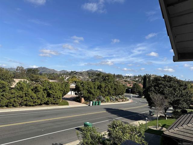 Image 31 of 47 For 12421 Greens East Rd