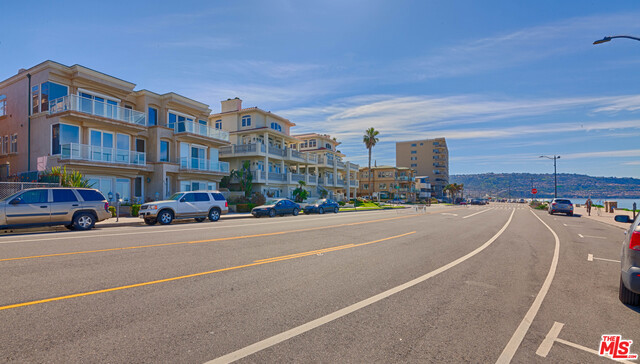 814 ESPLANADE, Redondo Beach, California 90277, 3 Bedrooms Bedrooms, ,3 BathroomsBathrooms,Residential,Sold,ESPLANADE,17205676