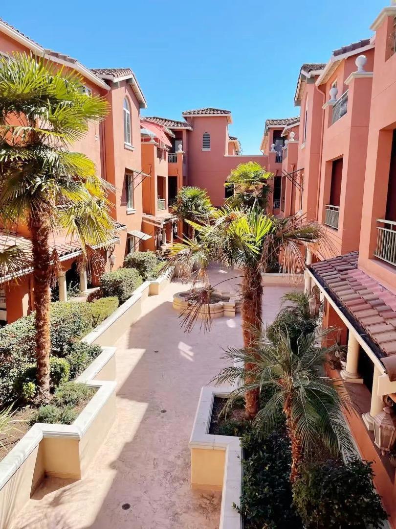 19999 Stevens Creek Boulevard #209