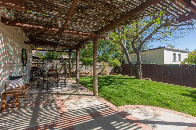 Detail Gallery Image 25 of 34 For 524 Glen Holly Dr, Pasadena,  CA 91105 - 2 Beds | 2 Baths