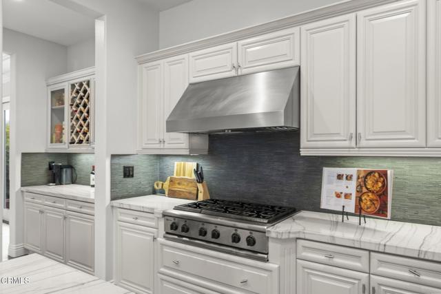 Detail Gallery Image 17 of 73 For 181 via Sandra, Newbury Park,  CA 91320 - 5 Beds | 6/1 Baths