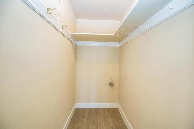 224 Shields Street, San Francisco CA: https://media.crmls.org/mediaz/35a27621-9c5a-4672-9e97-96944f582368.jpg