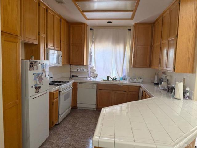 Detail Gallery Image 25 of 37 For 2117 Descanso Dr, Calexico,  CA 92231 - 4 Beds | 2 Baths
