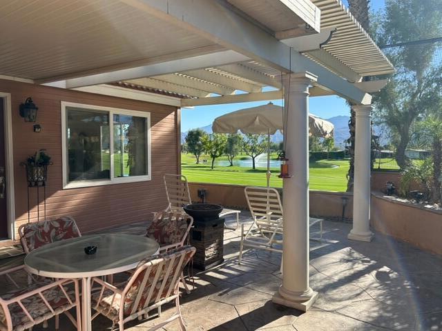 73671 Half Way Drive, Palm Desert CA: https://media.crmls.org/mediaz/35a32c82-25b1-48ab-9d7d-455f1587d487.jpg